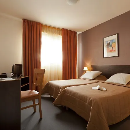 Privilodges Lumiere Aparthotel 3*