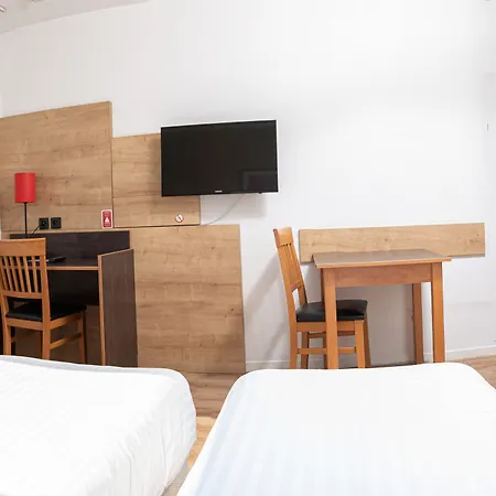 Aparthotel Privilodges Lumiere 3*