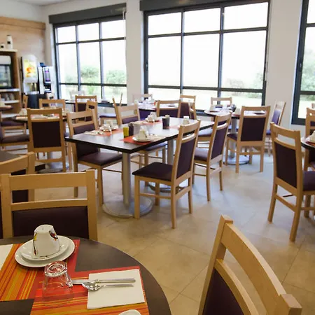 Privilodges Lumiere 3* Лион